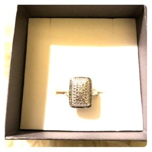 SOLD‼️ 925* Sterling Silver Diamond Ring!